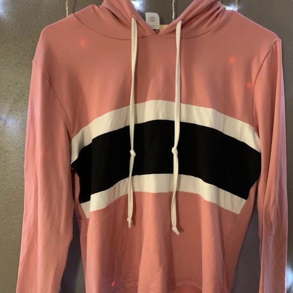 Comfy Pink sweater - Picture 1 of 2